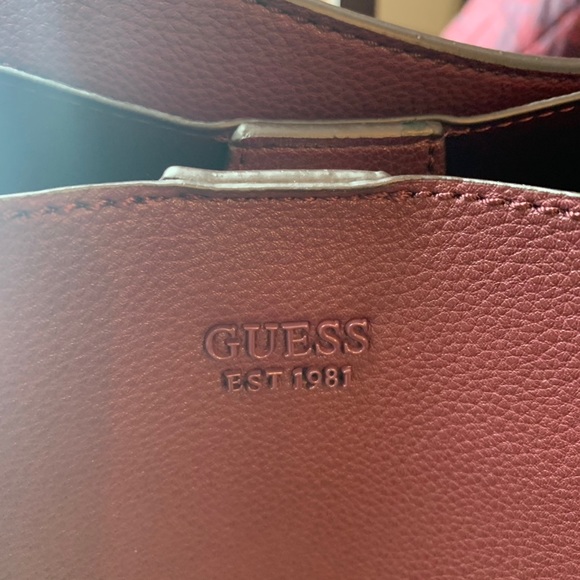 Guess Digital Hobo - Picture 2 of 4